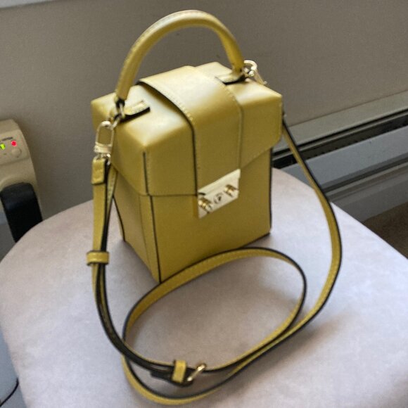 Cube shoulder bag - Picture 1 of 13